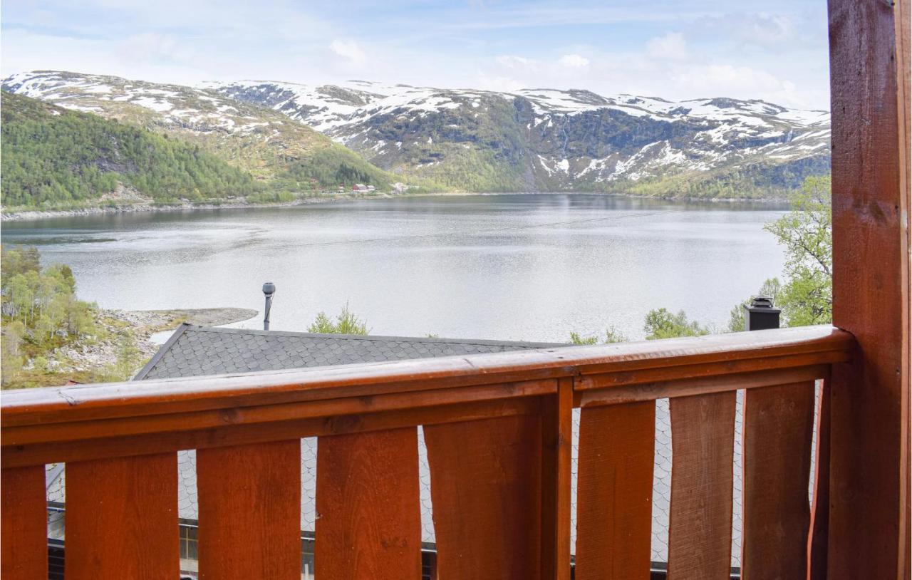 Stordalen Villa Bjordal  ภายนอก รูปภาพ